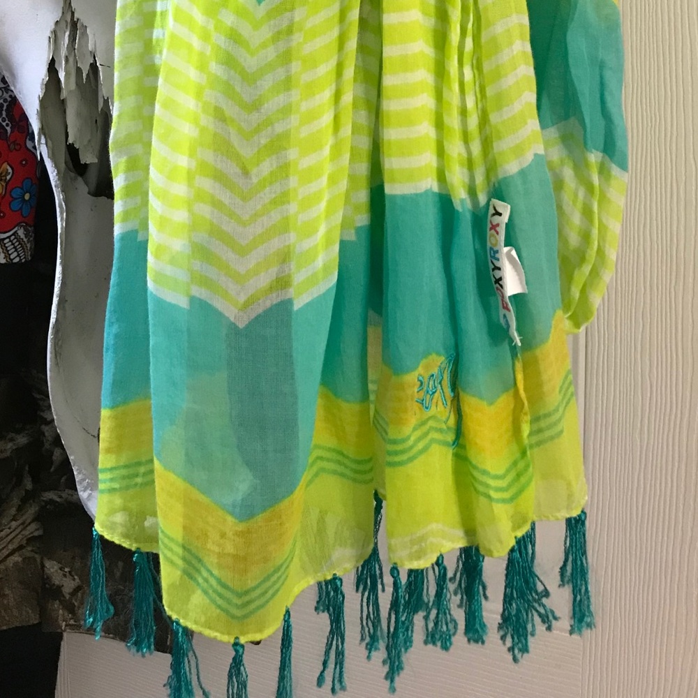 Light weight scarf
